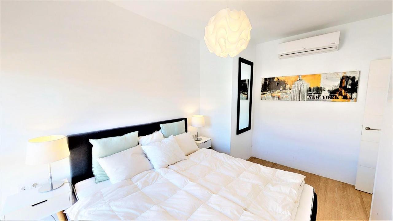 Olimpo - Fuengirola Beachfront Newly Renovated Apartment Exteriér fotografie
