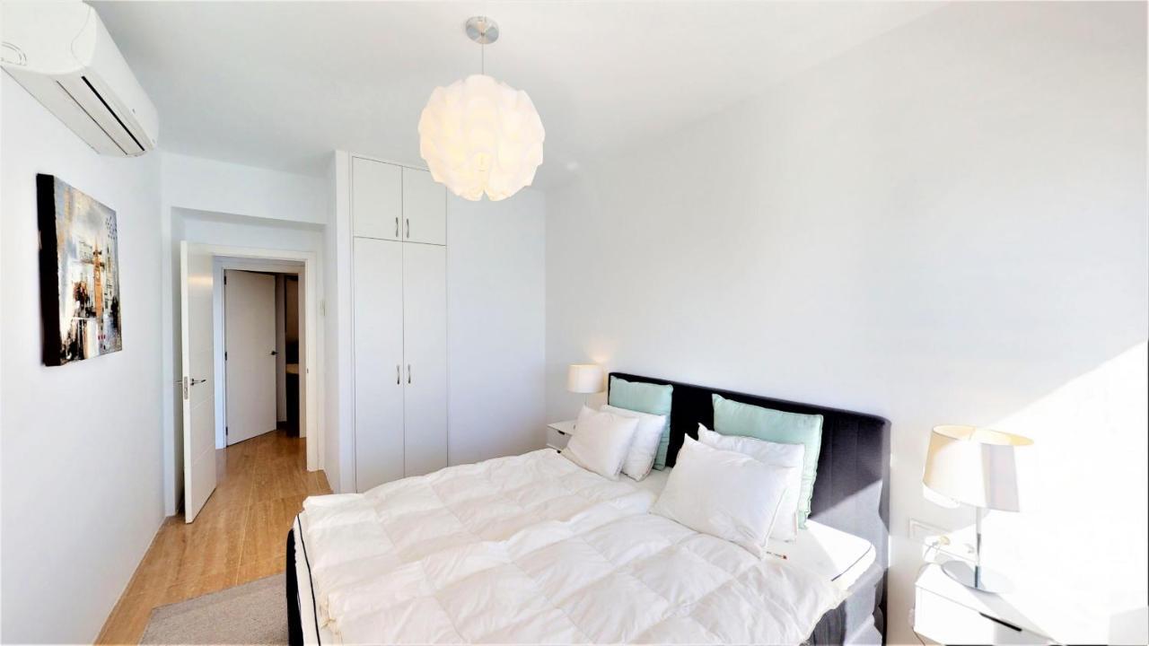 Olimpo - Fuengirola Beachfront Newly Renovated Apartment Exteriér fotografie